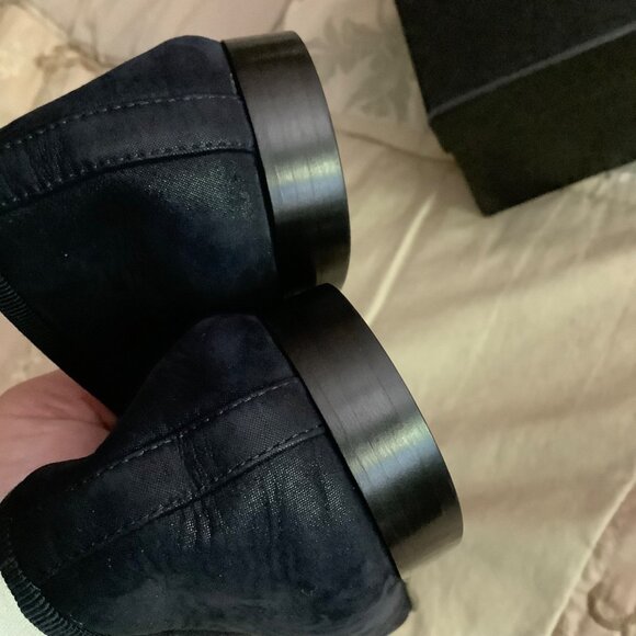 Chanel Navy Blue Ballet Flats - Picture 6 of 9